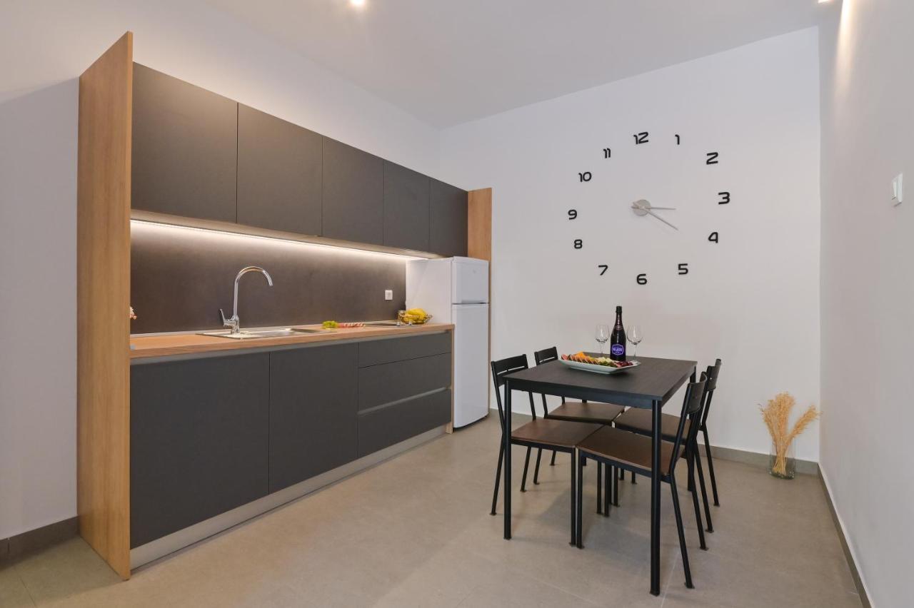 Double L House Apartment Novalja Ngoại thất bức ảnh